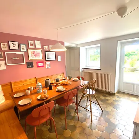 La Ferme Familiale De - Confort - Calme - Jardin