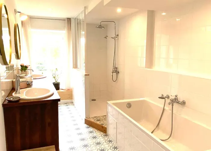 La Ferme Familiale De - Confort - Calme - Jardin *