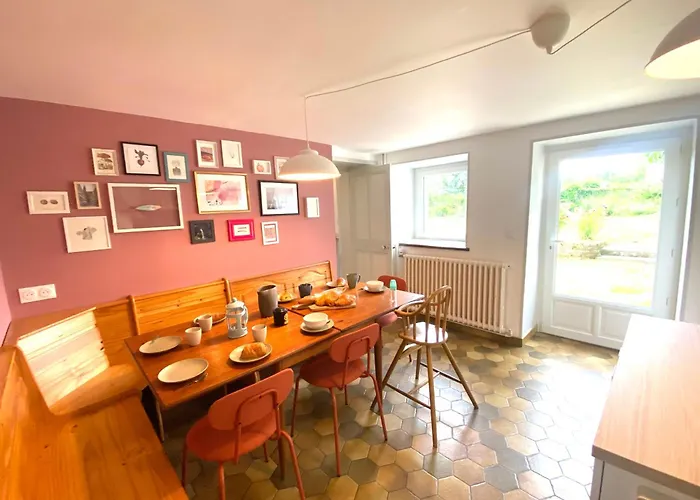 La Ferme Familiale De - Confort - Calme - Jardin